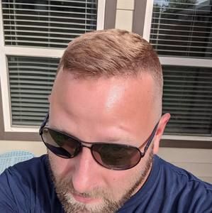 Meet your Posher, Chris